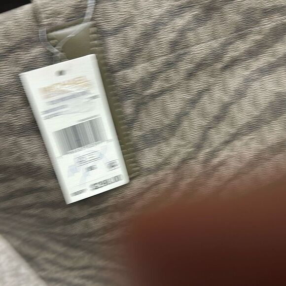 Michael Michael Kors Signature the Michael Tote Bag - Olive - Picture 5 of 6